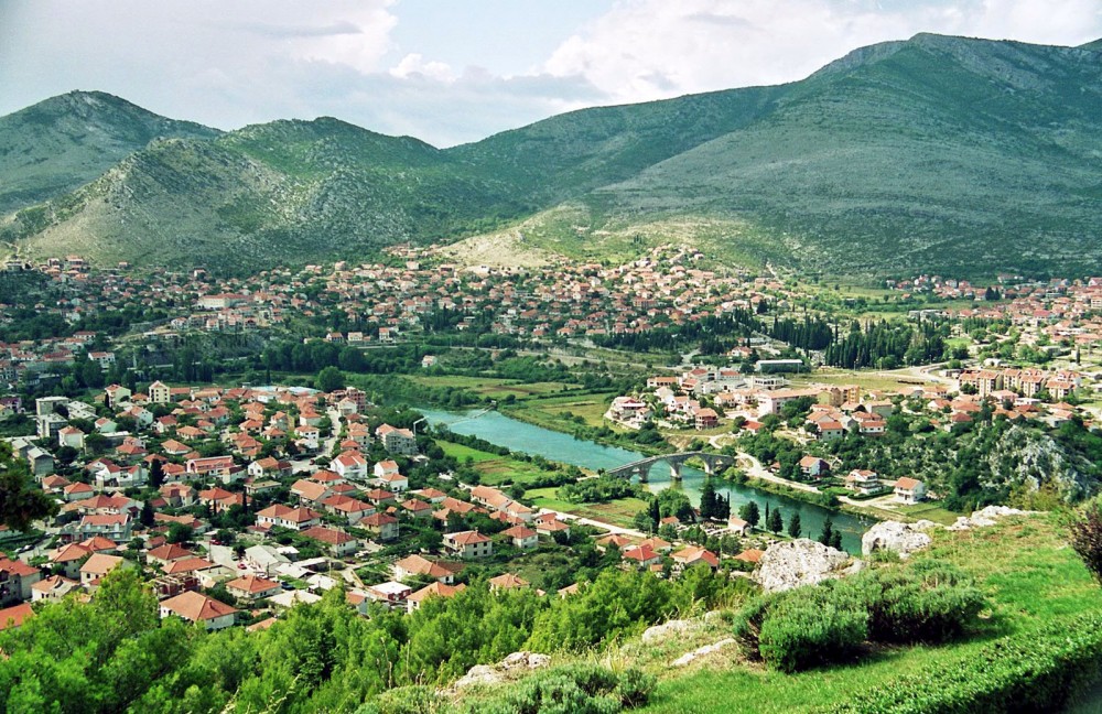 Tam boy resmi görebilmek için tıklayın