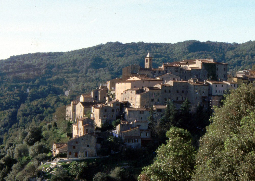 Clicca per vedere l'immagine alla massima grandezza