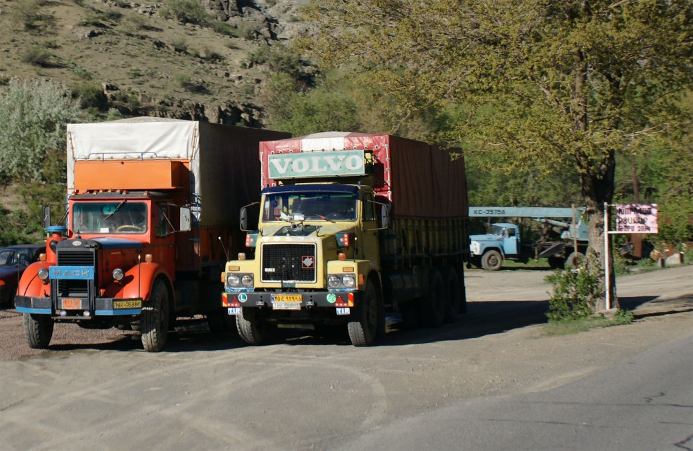 Tam boy resmi görebilmek için tıklayın