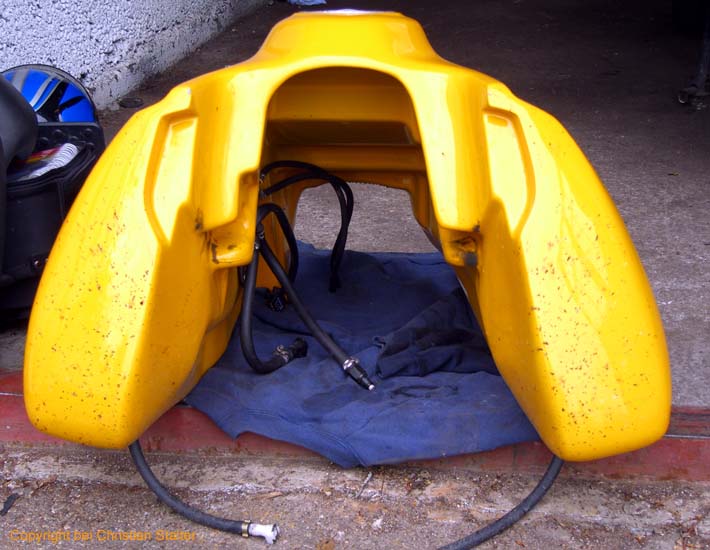 Bmw 1150 gs tank removal #3